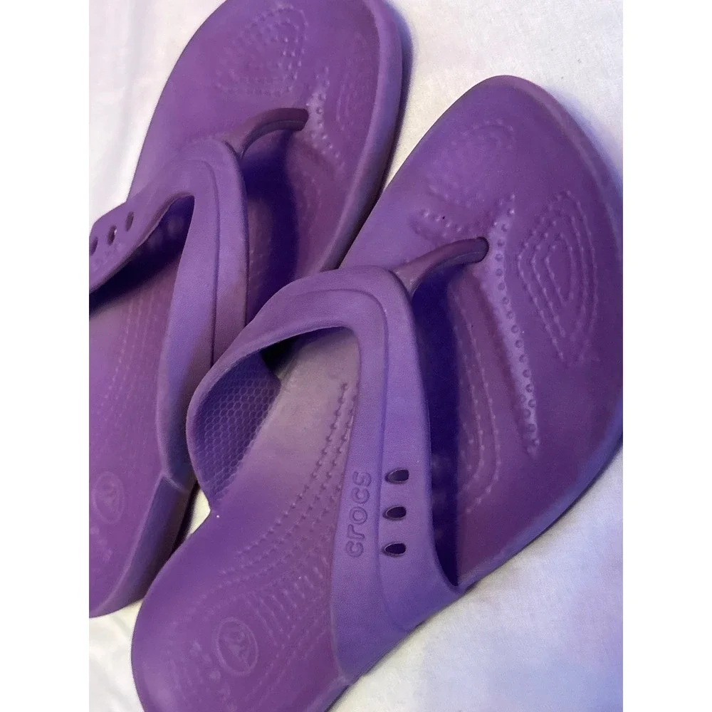 Crocs Women's Purple Flip Flop Sandals, Size 8